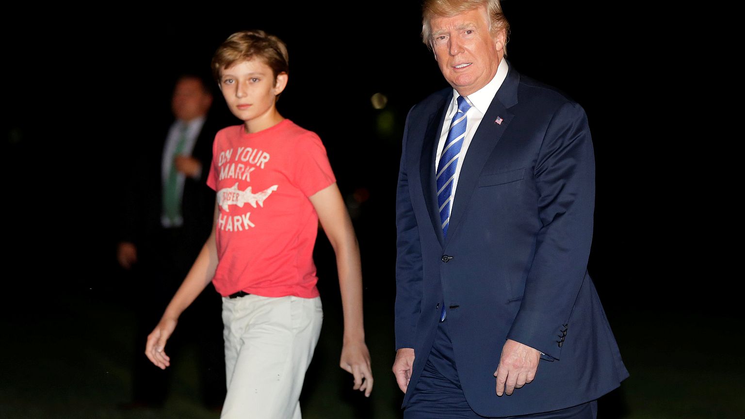 Chelsea Clinton springt erneut für Barron Trump in die Bresche