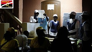 Angolan electoral commission agrees to vote counting at polling stations