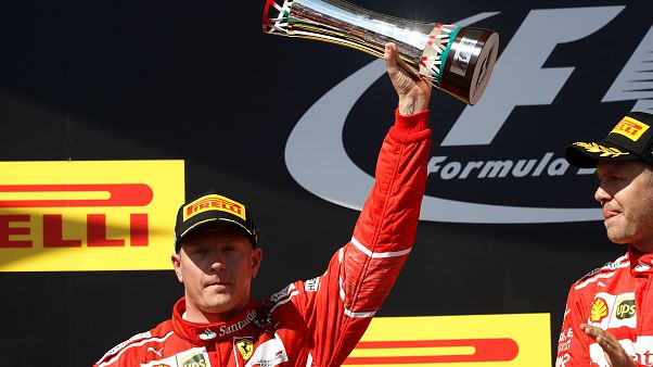 Räikkönen renova com a Ferrari Räikkönen renova com a Ferrari
