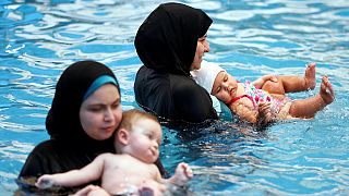Egypt's first baby swimming program excites parents