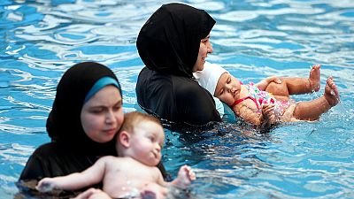 Egypt's first baby swimming program excites parents