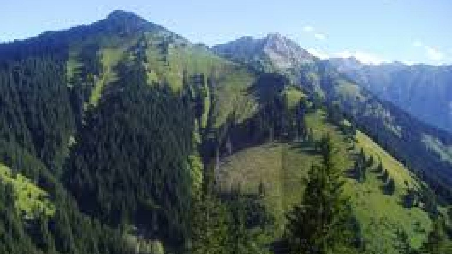 Bayerischer Wanderer stürzt in Tirol in den Tod