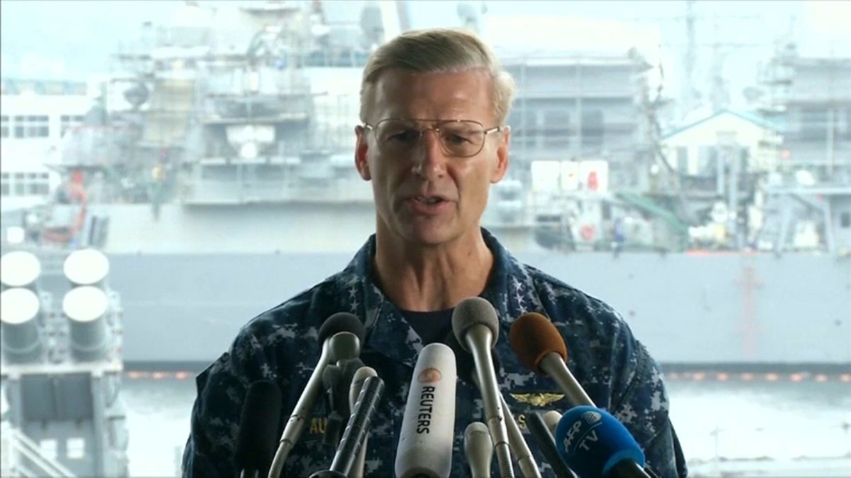 إقالة قائد الأسطول الأميركي السابع من منصبه بعد حوادث تصادم