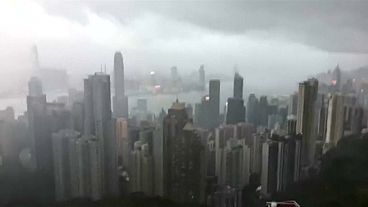 Typhoon Hato rips into Hong Kong
