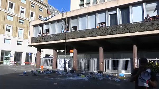Házfoglaló menekülteket lakoltattak ki Házfoglaló menekülteket lakoltattak ki