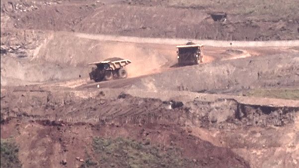 Frei zum Baggern: Brasilien schafft Schutzgebiet für Bergbau ab Frei zum Baggern: Brasilien schafft Schutzgebiet für Bergbau ab