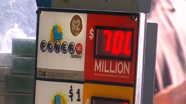 ΗΠΑ: Σε έναν υπερτυχερό τα 700 εκ. δολάρια του Powerball ΗΠΑ: Σε έναν υπερτυχερό τα 700 εκ. δολάρια του Powerball