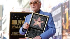 Mit 93 geht der Stern von Charles Aznavour in Hollywood auf