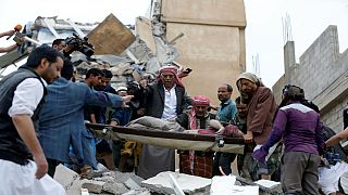 قصف سعودي يقتل 12 مدنيا في اليمن بينهم نساء وأطفال