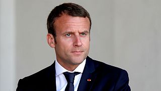 26.000 Euro für Make-up: Emmanuel Macron in der Kritik