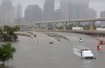 Harvey provoca inundações mortais no Texas