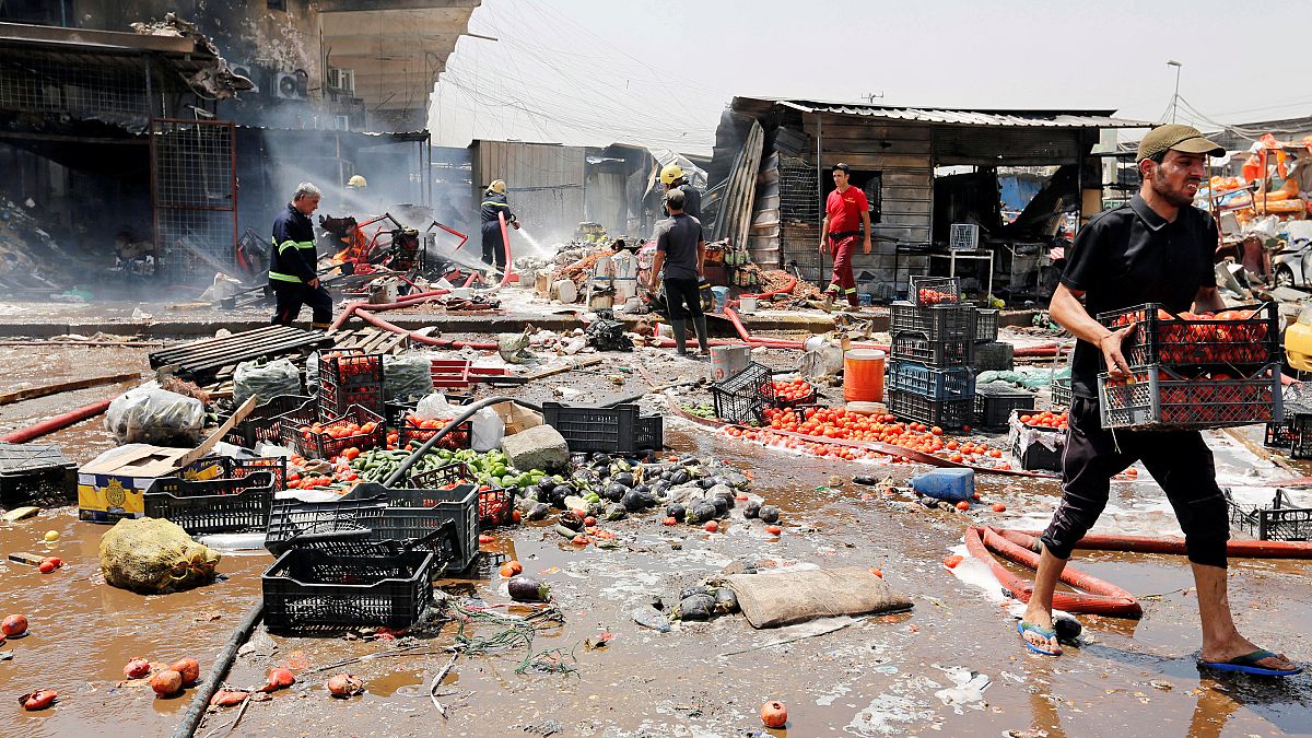 قتلى وجرحى في انفجار سيارة ملغومة بسوق مزدحمة في بغداد