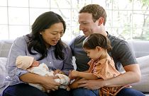 Megszületett Zuckerberg második gyermeke