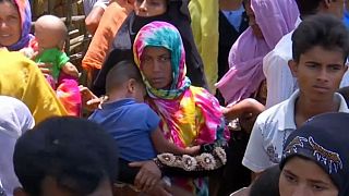 La minoría rohingyá huye a Bangladés