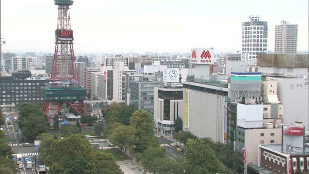 Japonya sokaklarında füze korkusu Japonya sokaklarında füze korkusu