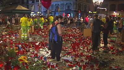 Gedenkstätte für Terror-Opfer von Barcelona und Cambrils geräumt