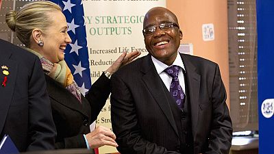Afrique : « Chefs d'Etat, soignez-vous en Afrique », selon le ministre sud-africain de la Santé