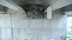 Büro unter der Brücke