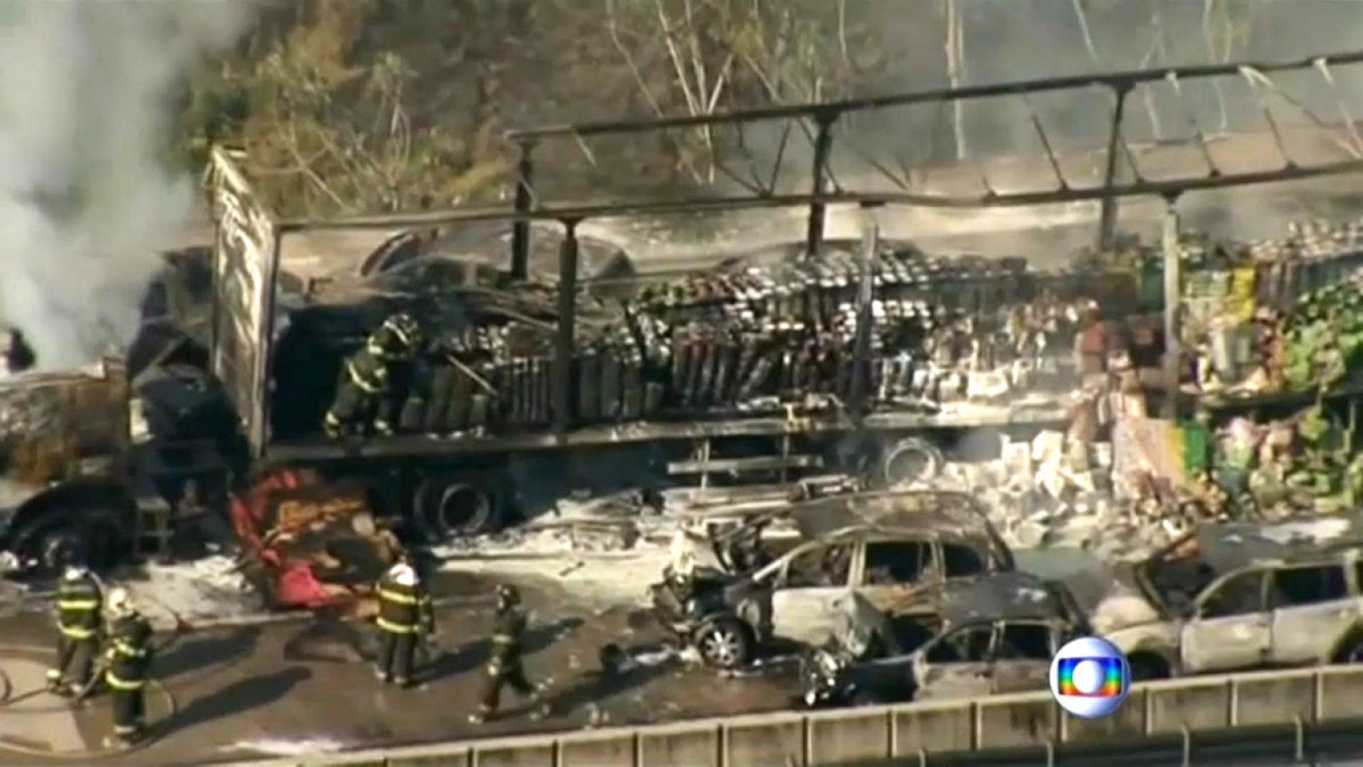 Multiple pile-up leaves two dead in Brazil
