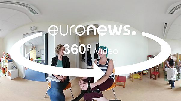 Élections allemandes 360° : "Doublons les salaires dans le social !" Élections allemandes 360° : "Doublons les salaires dans le social !"