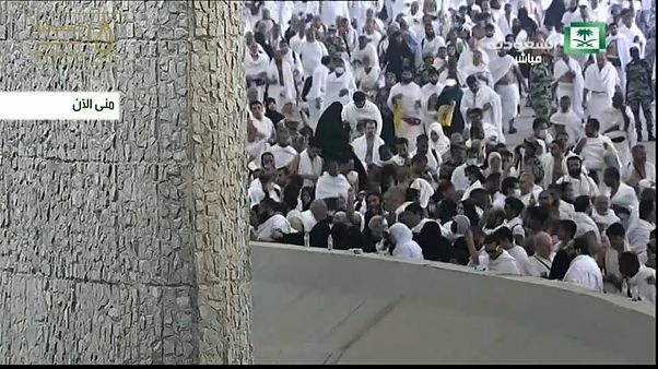 Hajj: Il lancio delle pietre Hajj: Il lancio delle pietre