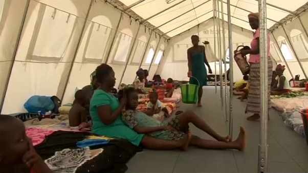 En Sierra Leone, des camps pour les réfugiés En Sierra Leone, des camps pour les réfugiés