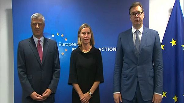 Σερβία-Κόσοβο: Ενισχύεται ο διάλογος Σερβία-Κόσοβο: Ενισχύεται ο διάλογος