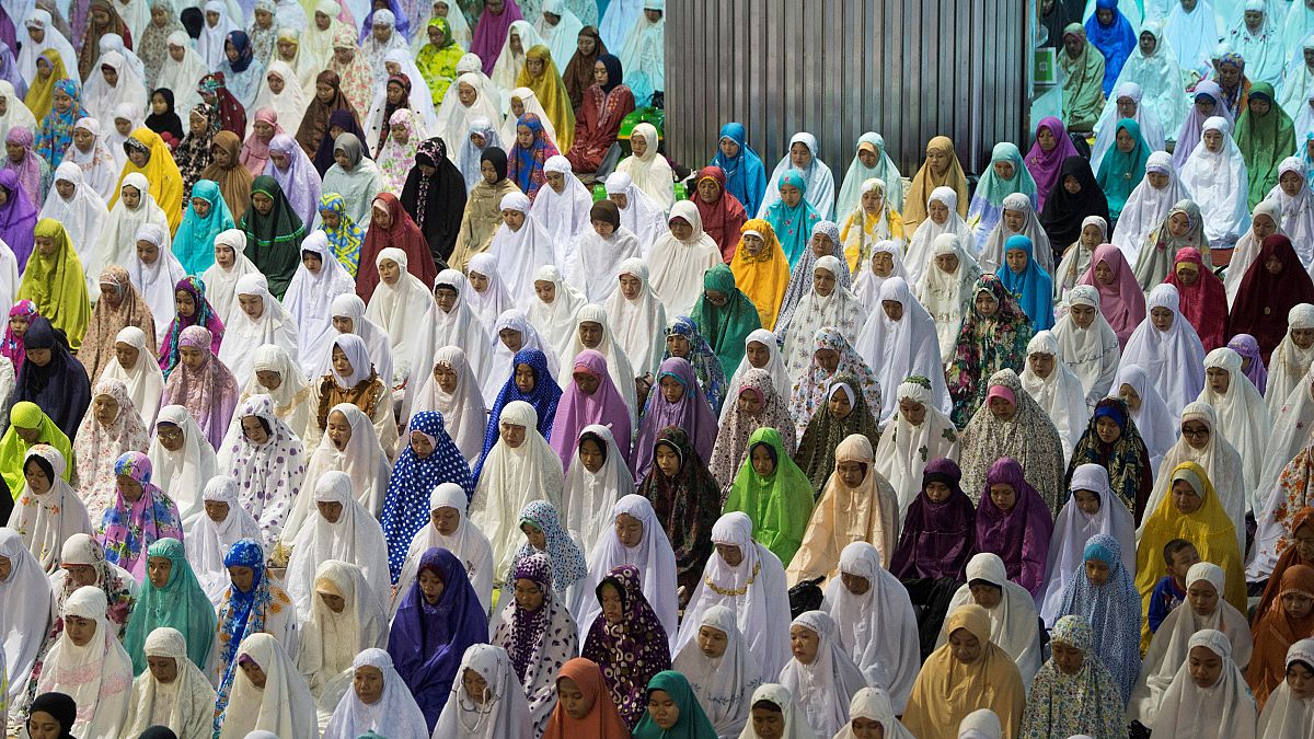 2 Mio in Mekka: Muslime feiern Opferfest und hoffen auf Frieden