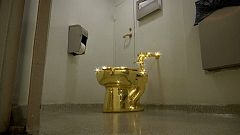 Have you ever wanted to sit on a golden throne ?
