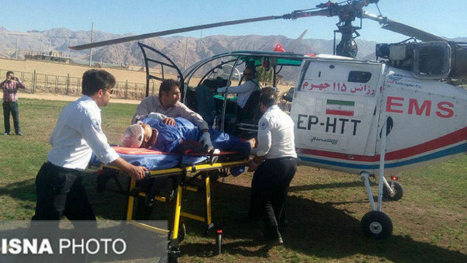 خواب آلودگی راننده دلیل واژگون شدن اتوبوس داراب اعلام شد