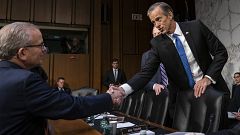 Image: NTSB Chairman Robert Sumwalt And Acting FAA Administrator Daniel Elw