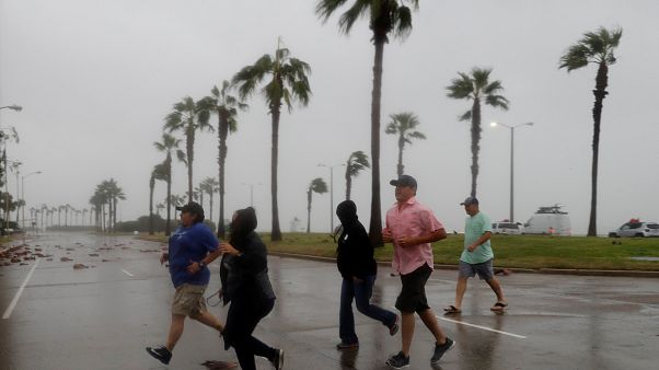 How do hurricanes get their names ? How do hurricanes get their names ?