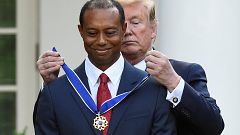 Image: Golfer Tiger Woods is awarded the Presidential Medal of Freedom at t