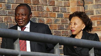 Wife of S. Africa deputy president backs him in extramarital exposé