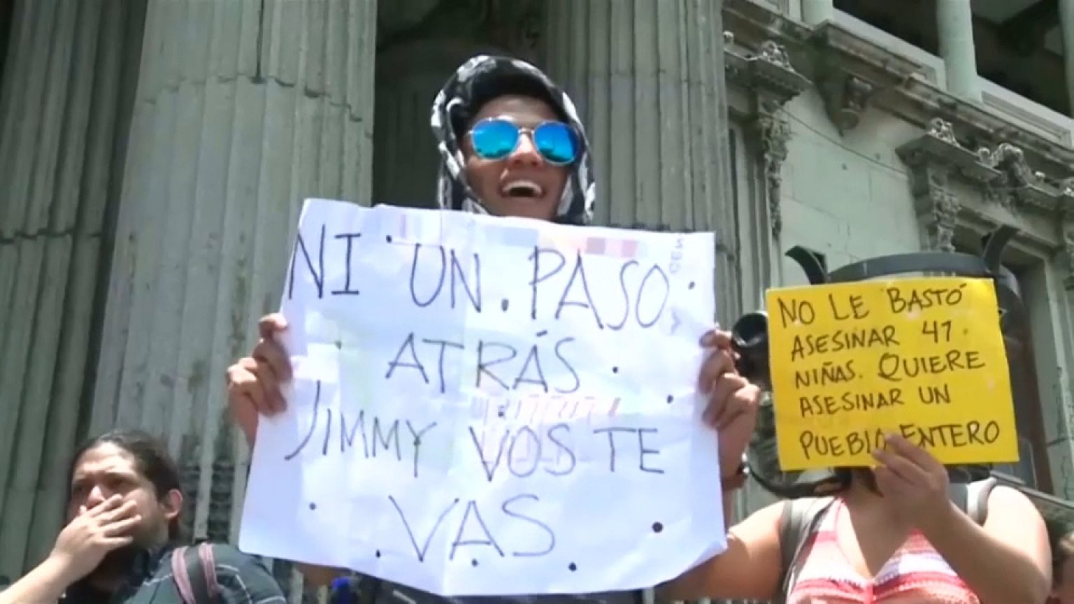 La justicia de Guatemala acepta investigar al presidente Morales