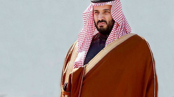 الأمير محمد بن سلمان يشتري جميع تذاكر مباراة السعودية واليابان ويوزعها مجانا الأمير محمد بن سلمان يشتري جميع تذاكر مباراة السعودية واليابان ويوزعها مجانا