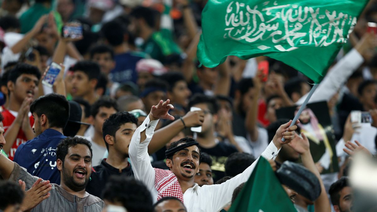 السعودية تحجز مكانها في المونديال كأول منتخب عربي في كأس العالم 2018