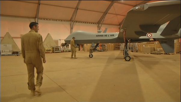 Felfegyverzi drónjait a francia hadsereg Felfegyverzi drónjait a francia hadsereg
