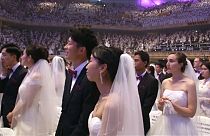 Corée du Sud : des milliers de couples "moonistes" se marient