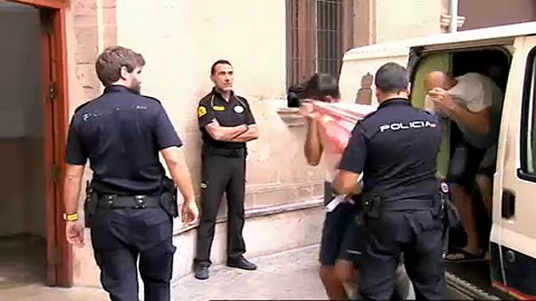 Brit csalók a spanyol bíróság előtt Brit csalók a spanyol bíróság előtt