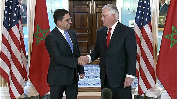 بوريطة يلتقي في واشنطن وزير الخارجية الأمريكي ريكس تيليسن بوريطة يلتقي في واشنطن وزير الخارجية الأمريكي ريكس تيليسن