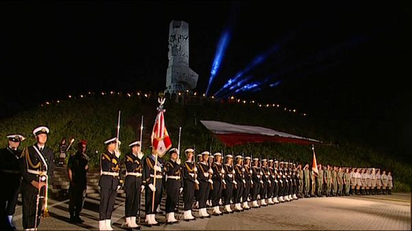 Polen beansprucht Recht auf 840 Mrd. Euro an Reparationen Polen beansprucht Recht auf 840 Mrd. Euro an Reparationen