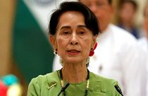 Exode des Rohingyas : Aung San Suu Kyi critiquée par Desmond Tutu
