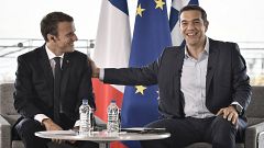 Μακρόν στους επιχειρηματίες: «Ήμασταν, είμαστε και θα παραμείνουμε εδώ»