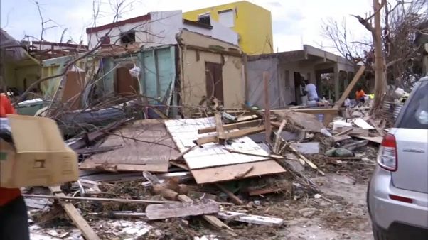 На улицы вышли мародеры На улицы вышли мародеры