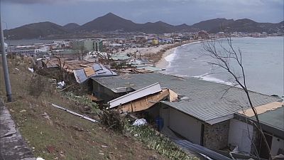 La devastazione sull'isola caraibica di St Martin dopo il passaggio dell'uragano Irma.