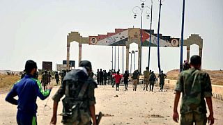 Suriye Ordusu Deyrizor'da ilerliyor