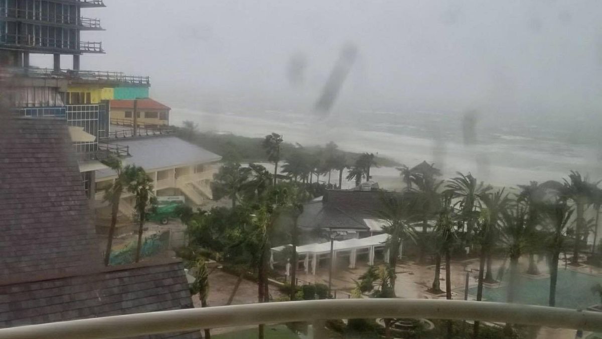 Amatőr felvételek Irma floridai dühöngéséről