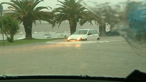 Croatian floods hit homes and schools