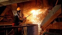 Image: FILES-IRAN-NUCLEAR-POLITICS-US-STEEL-MINING-sanction-metal